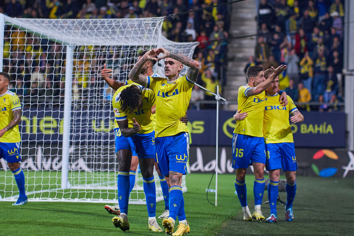 Gol de Roger Martí en el Cádiz CF - Osasuna | Salvador López Medina para El MIRA