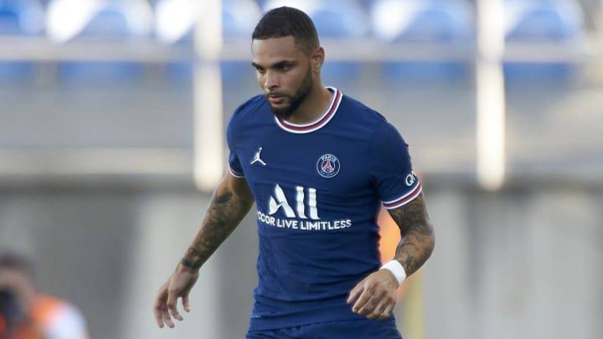 Layvin Kurzawa cuenta con ofertas de Italia, Turquía y España