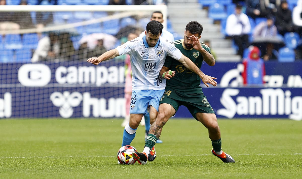 Málaga CF 1-1 Linares Deportivo
