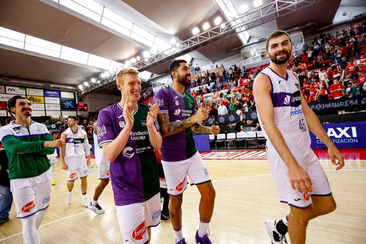 Baxi Manresa 77-88 Unicaja Baloncesto