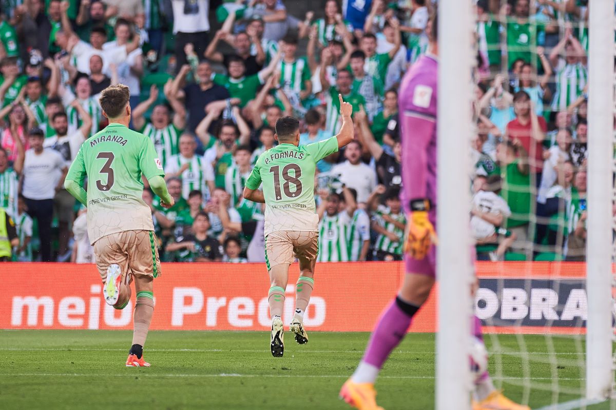 Gol de Pablo Fornals en el Real Betis - UD Almería | Salvador López Medina para El MIRA