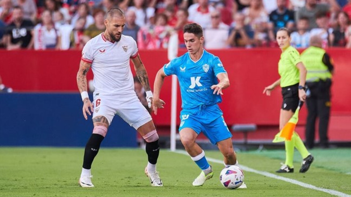 Sergio Arribas en el Sevilla FC - UD Almería | Salvador López Medina para El MIRA