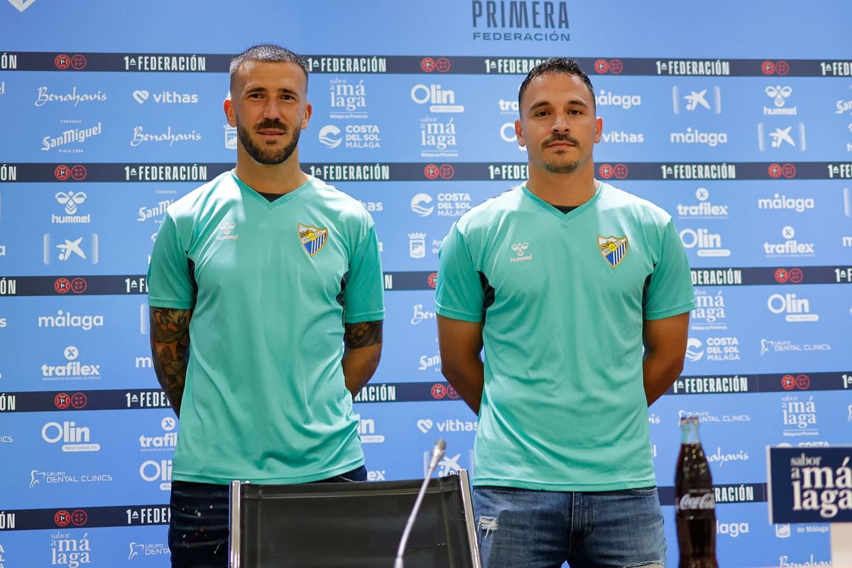 Dioni Villalba y Alfonso Herrero durante la rueda de prensa del Málaga CF