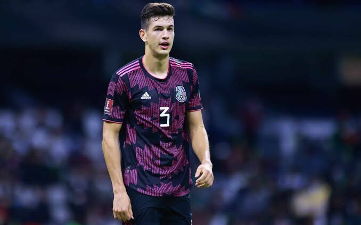 César Montes, jugador de la UD Almería, acumula 47 partidos con la selección de México