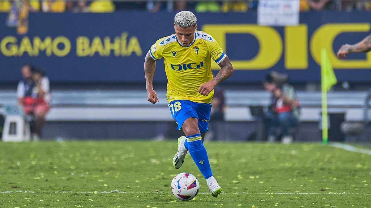Darwin Machís en el Cádiz CF - Villarreal CF | Salvador López Medina para ElMIRA