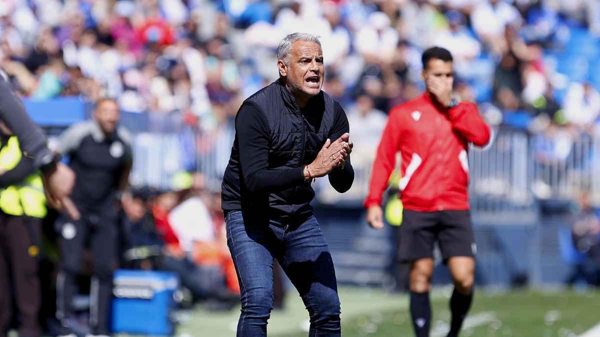 Sergio Pellicer, entrenador del Málaga CF hasta el año 2026