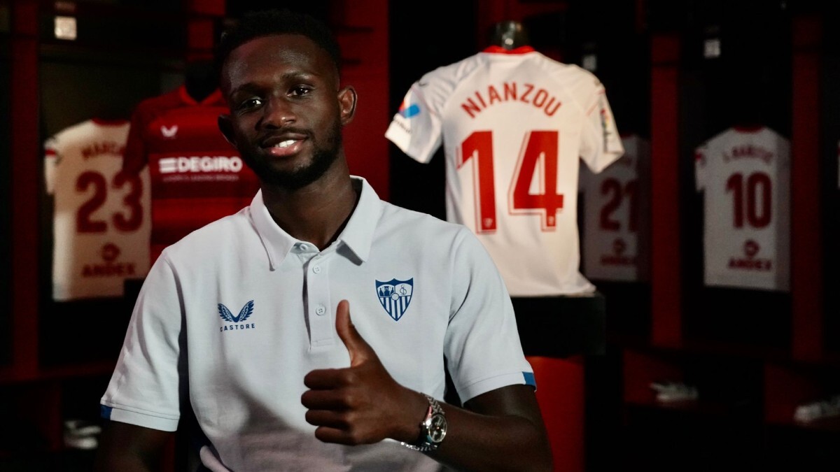 Tanguy Nianzou fue fichado por el Sevilla FC por 16 millones de euros