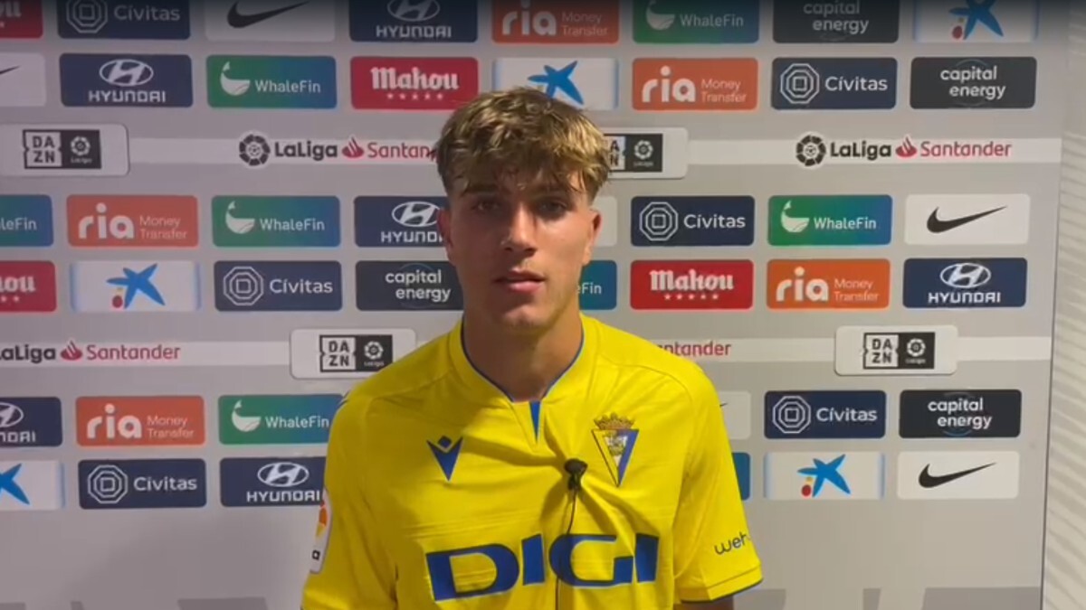 José Antonio de la Rosa durante una entrevista con el Cádiz CF | CCF