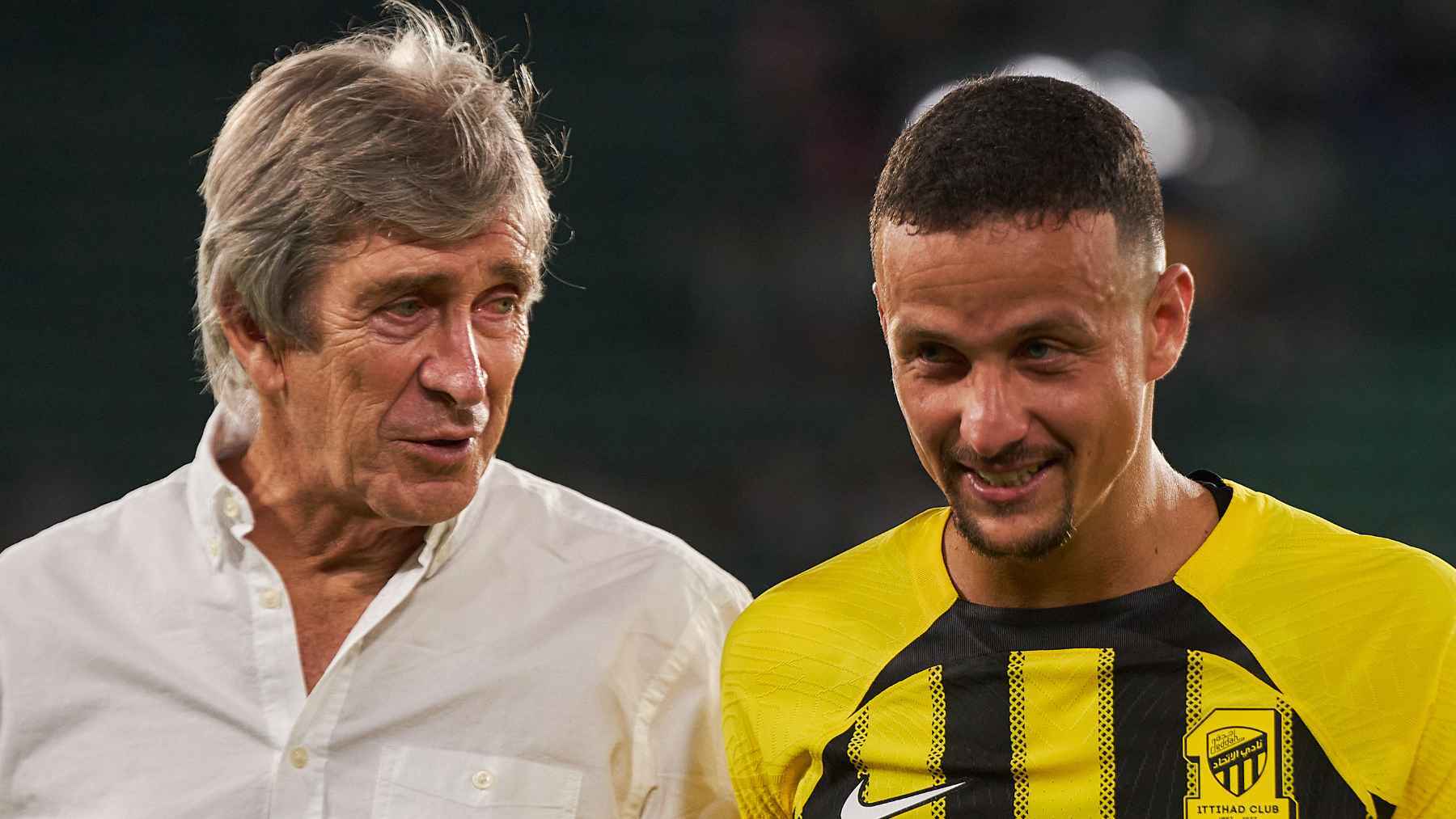 Manuel Pellegrini y Luiz Felipe tras el Real Betis - Al-Ittihad | Salvador López Medina para El MIRA