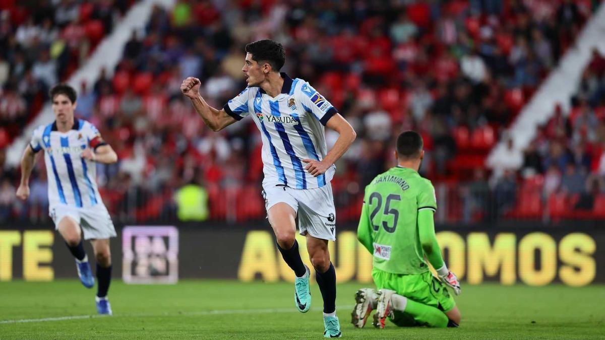 Carlos Fernández, delantero de la Real Sociedad que interesa a Granada CF y Málaga CF
