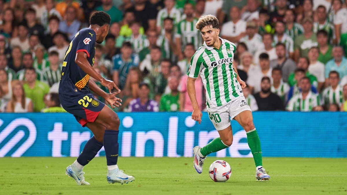 Ez Abde en el Real Betis - Girona FC | Salvador López Medina para El MIRA