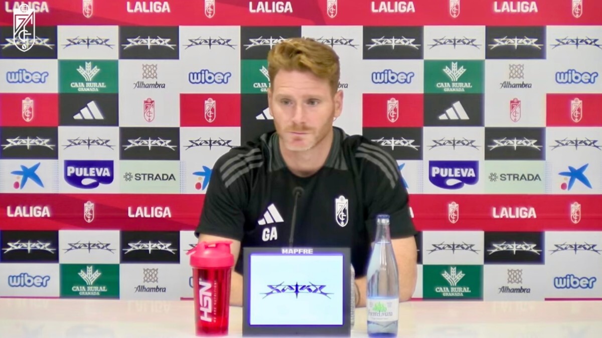 Guille Abascal, entrenador del Granada CF