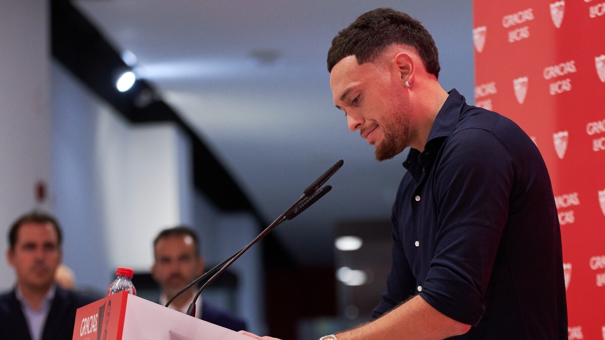 Lucas Ocampos en su despedida del Sevilla FC | Salvador López Medina para El MIRA