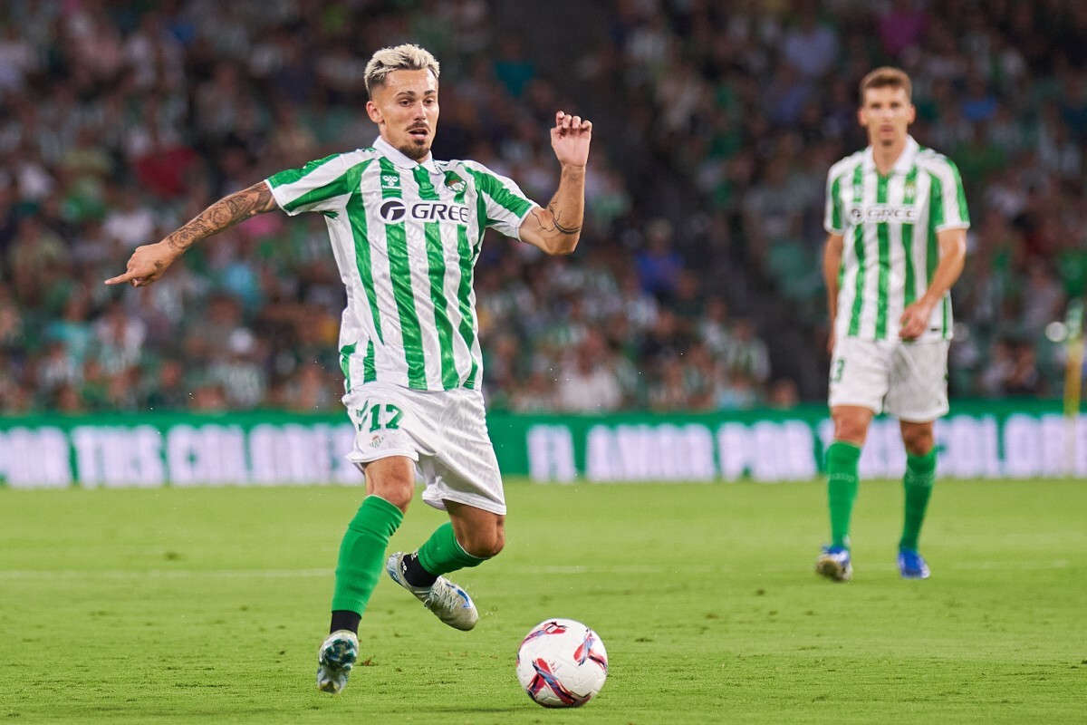 Rodri Sánchez en el Real Betis - Kryvbas de Conference League | Salvador López Medina para El MIRA