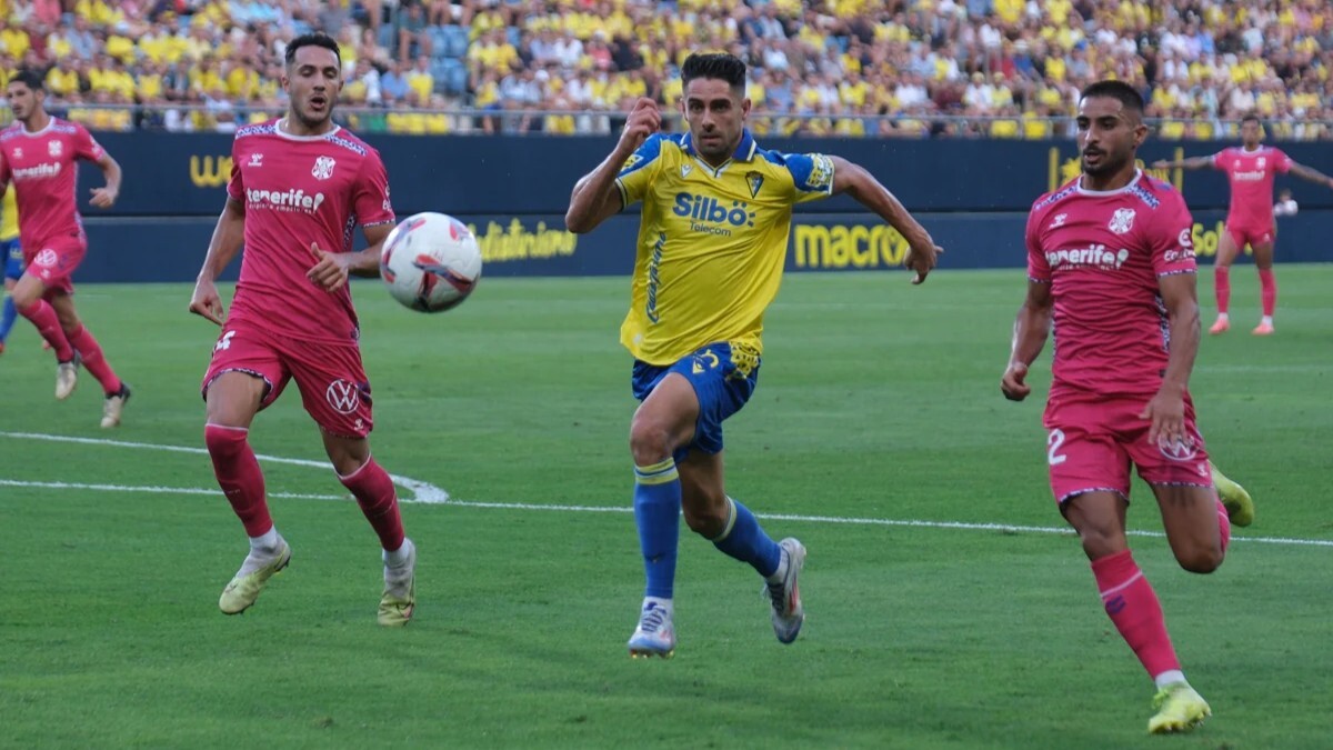 Rubén Sobrino en el Cádiz CF - CD Tenerife