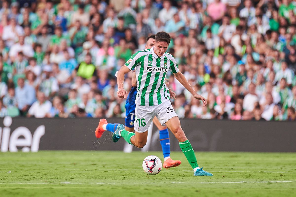 Sergi Altimira en el Real Betis - Getafe CF | Salvador López Medina para El MIRA