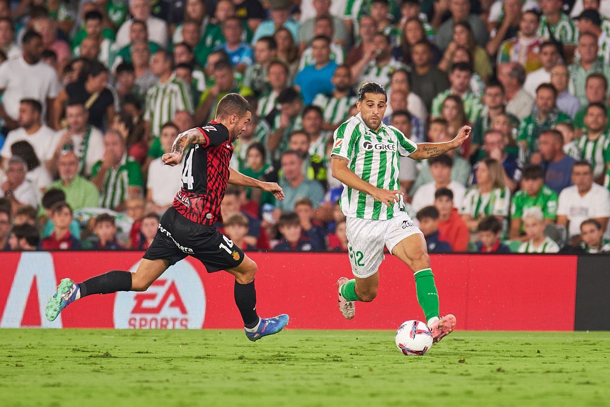 Ricardo Rodríguez en el Real Betis - Mallorca | Salvador López Medina para El MIRA