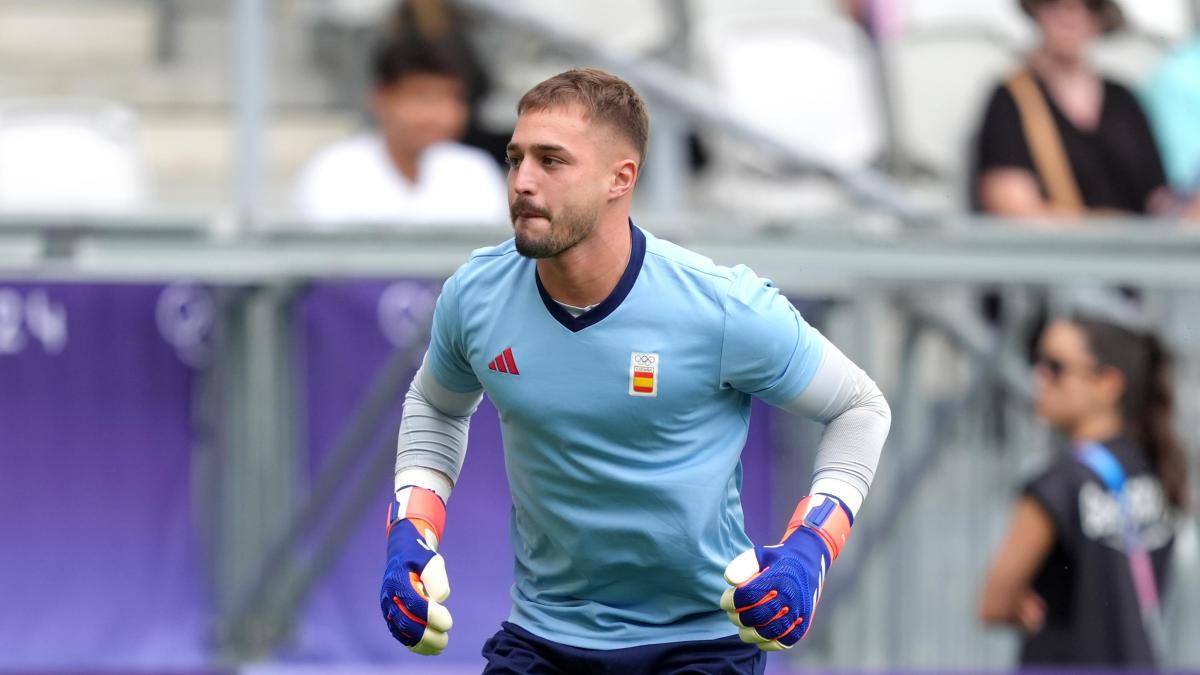 Arnau Tenas, portero titular de España en los Juegos Olímpicos de París