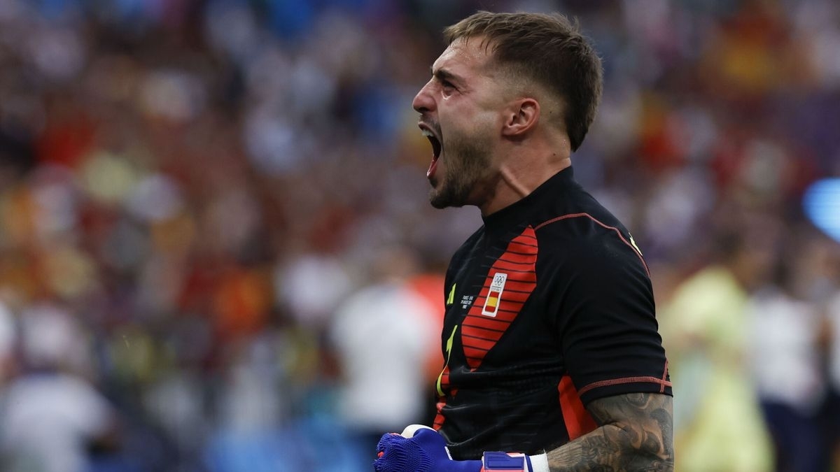 Arnau Tenas, portero titular de España en los Juegos Olímpicos de París
