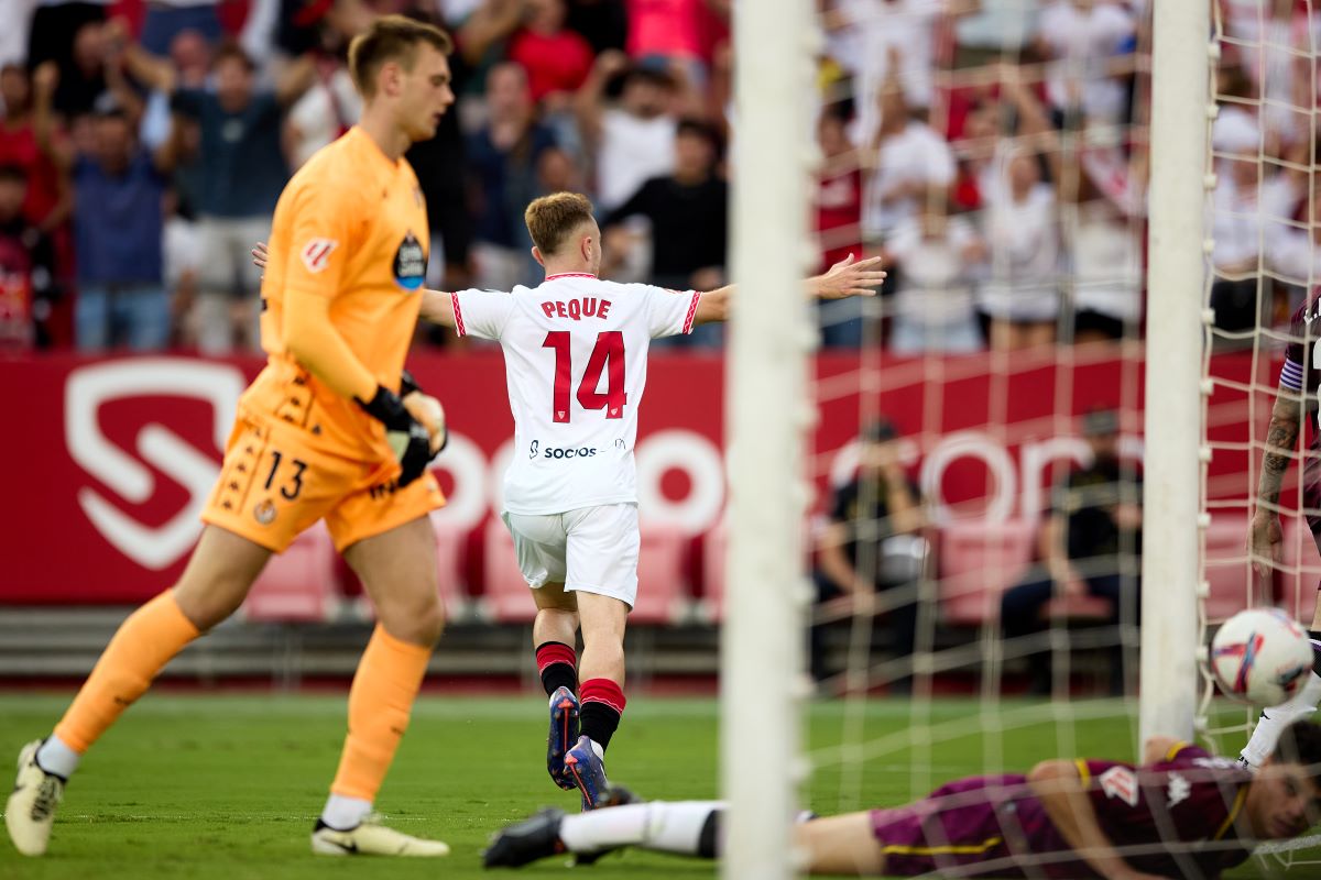 Peque en el Sevilla FC - Real Valladolid | Jesús Ruiz Medina para El MIRA