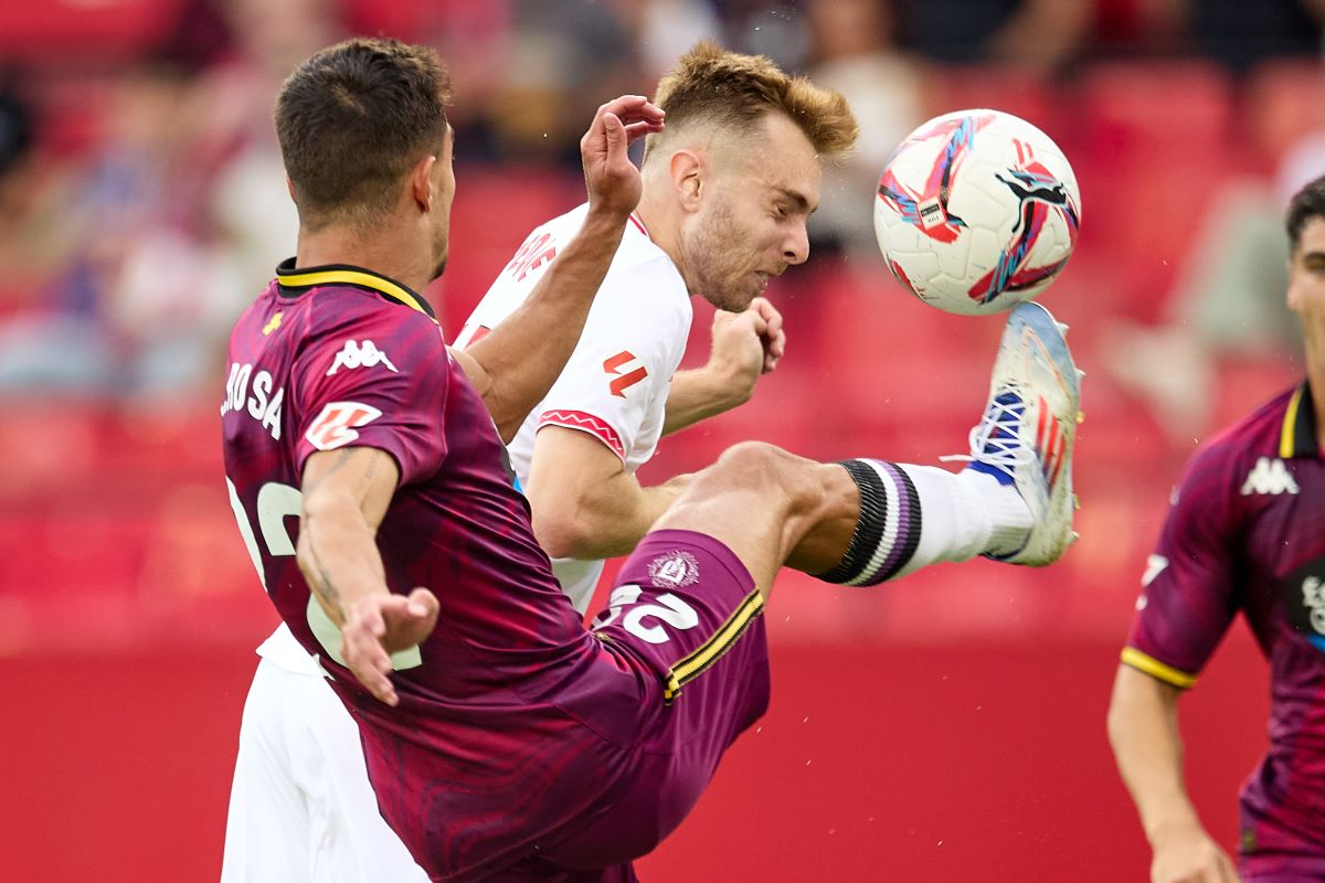 Peque en el Sevilla FC - Real Valladolid | Jesús Ruiz Medina para El MIRA