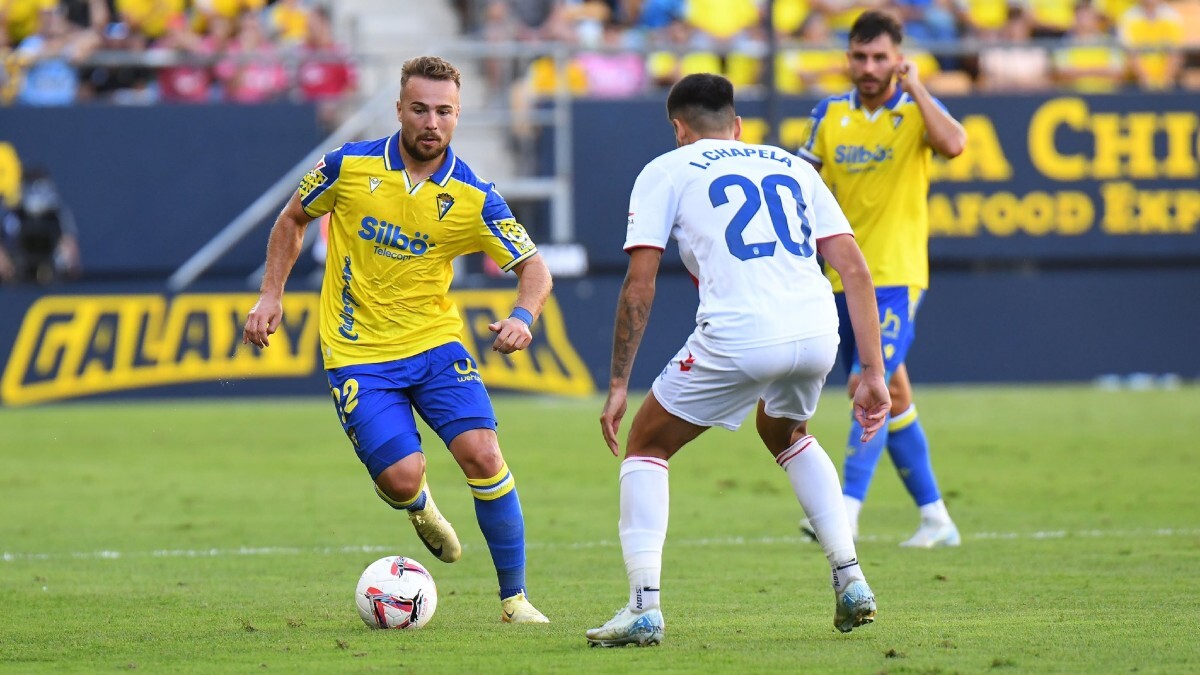 Javi Ontiveros en el Cádiz CF - CD Eldense