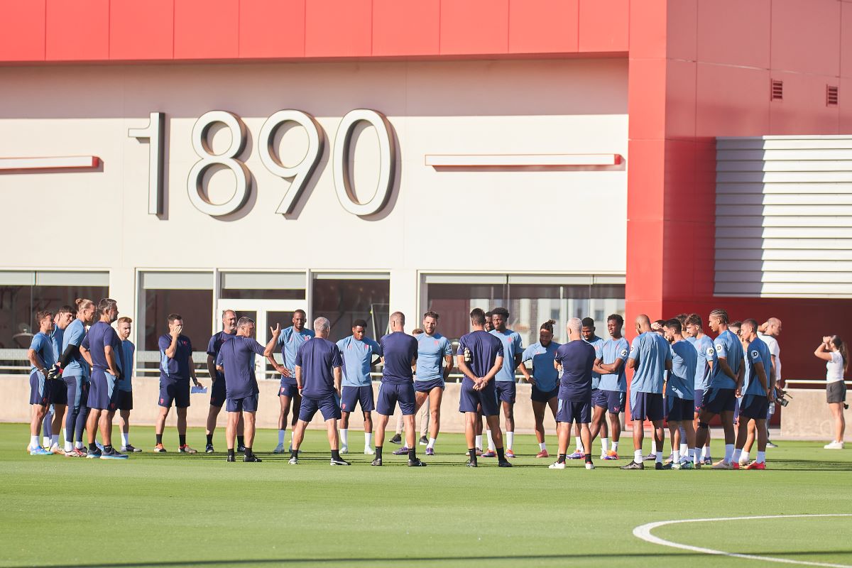 Entrenamiento del Sevilla FC previo al derbi | Salvador López Medina para El MIRA