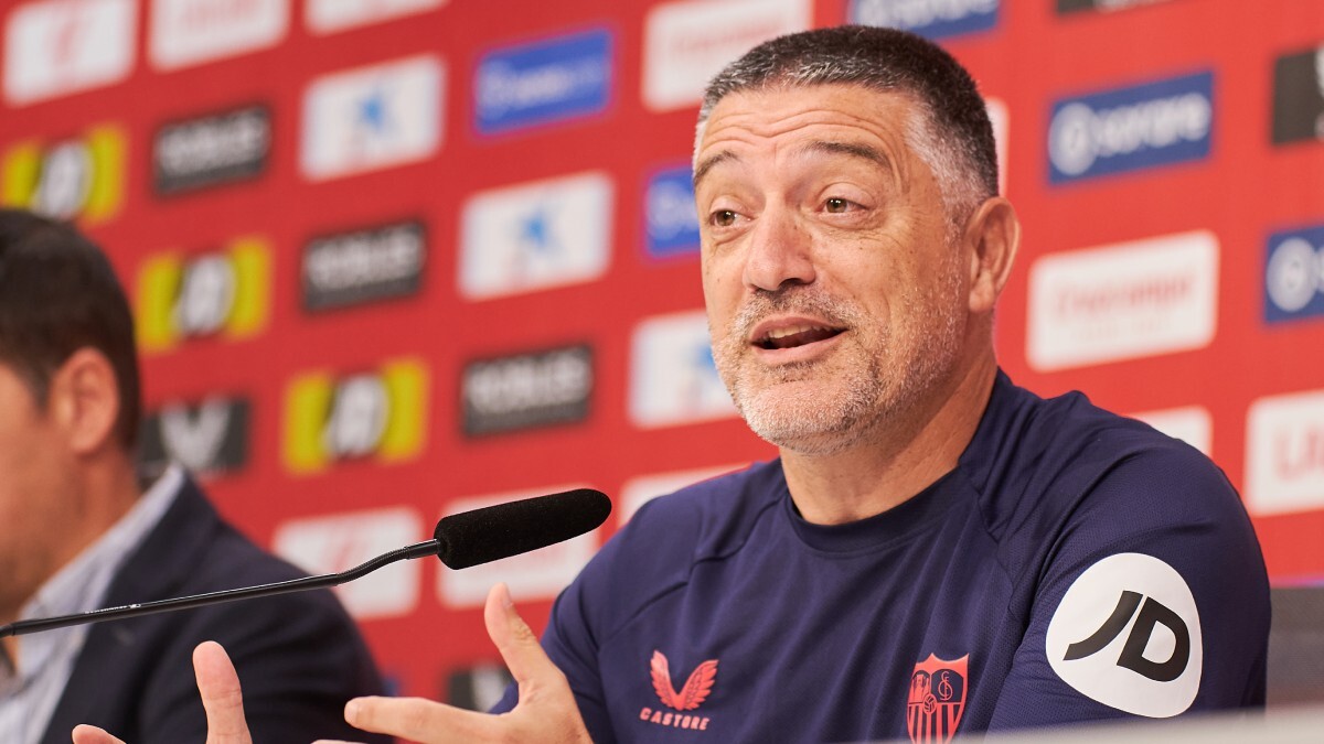 García Pimienta en la rueda de prensa previa al Sevilla FC - Real Betis | Salvador López Medina para El MIRA