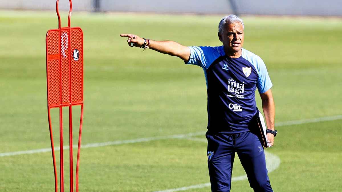 Sergio Pellicer olvida la derrota del Málaga en La Rosaleda