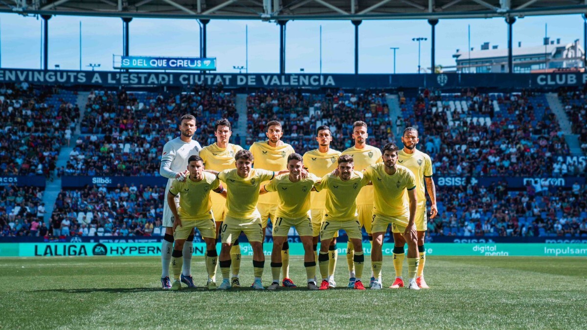 Once titular de la UD Almería ante el Levante UD | UDA