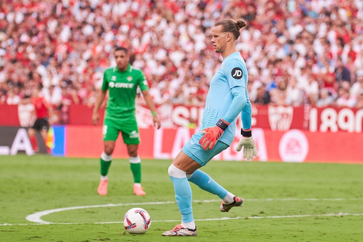 Nyland en el Sevilla FC - Real Betis | Salvador López Medina para El MIRA