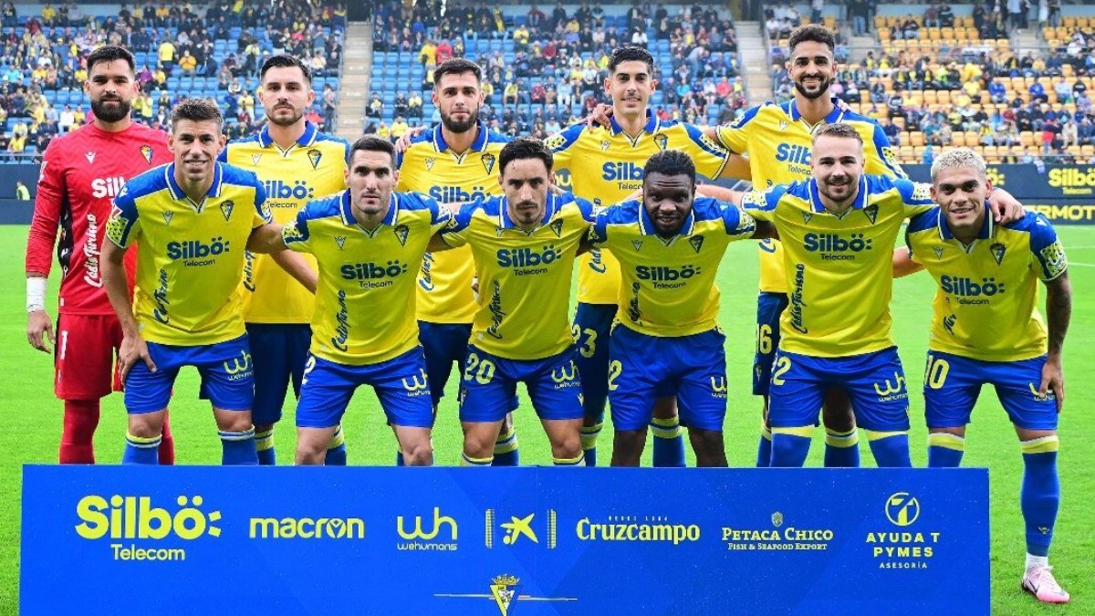 Once titular del Cádiz CF contra el Málaga CF | CCF