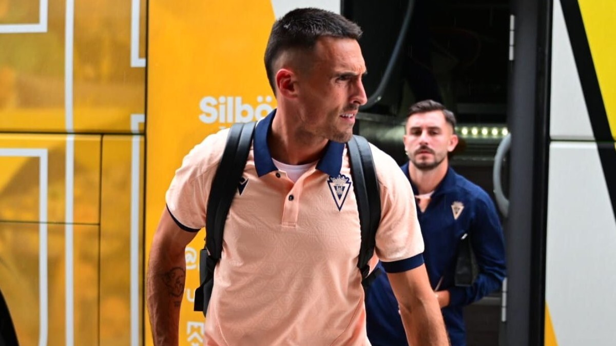 Fede San Emeterio antes del Cádiz CF - Málaga CF | CCF