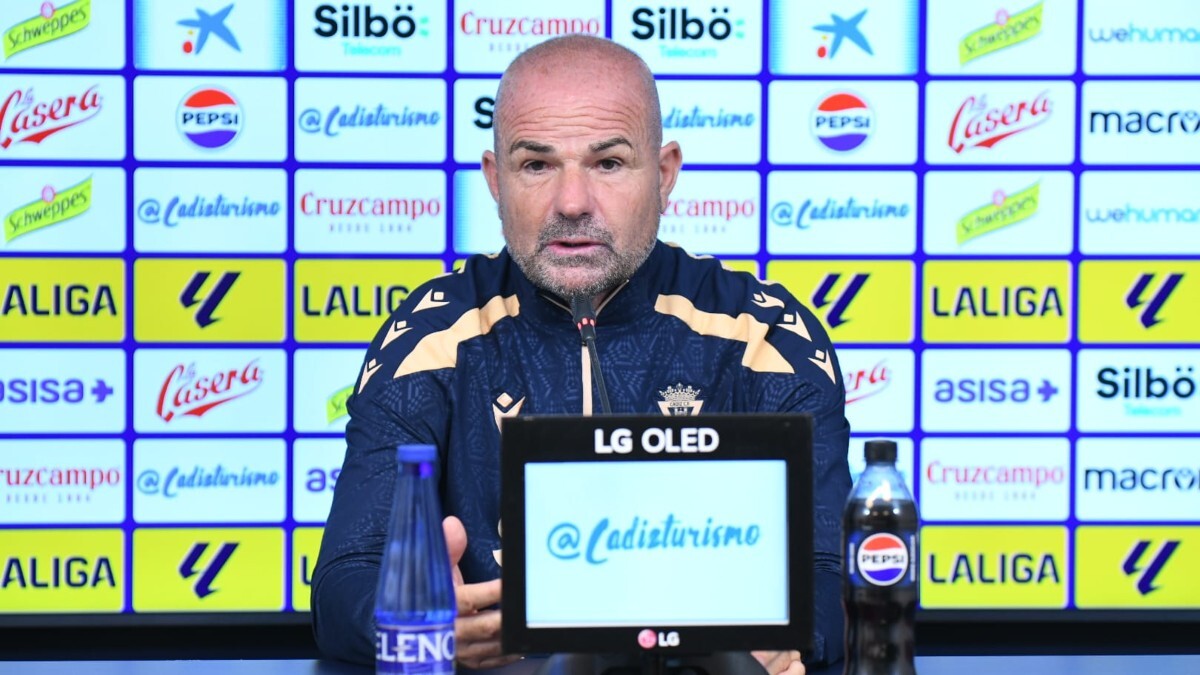 Paco López en la rueda de prensa previa al partido entre el Cádiz CF y el Málaga CF | CCF