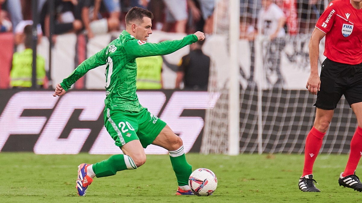 Gio Lo Celso durante El Gran Derbi entre Sevilla FC y Real Betis | Salvador López Medina para El MIRA