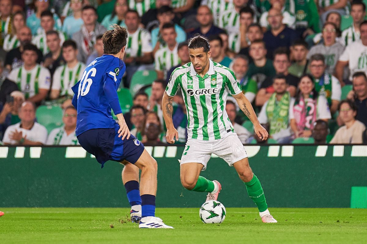 Ricardo Rodríguez en el Real Betis - Copenhague | Salvador López Medina para El MIRA