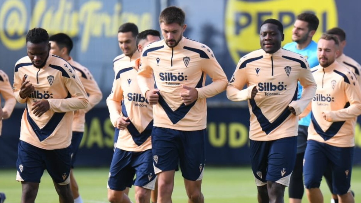 Bojan Kovacevic durante un entrenamiento del Cádiz CF | CCF