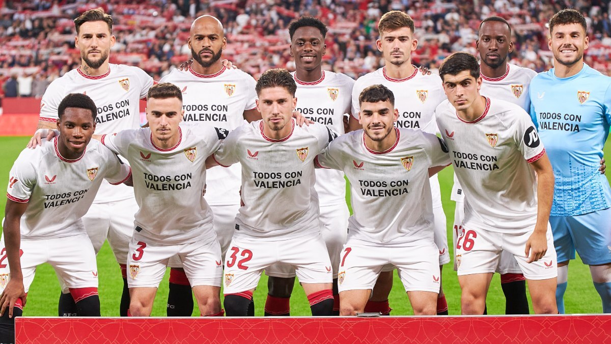 Once titular del Sevilla FC ante la Real Sociedad | Salvador López Medina para El MIRA