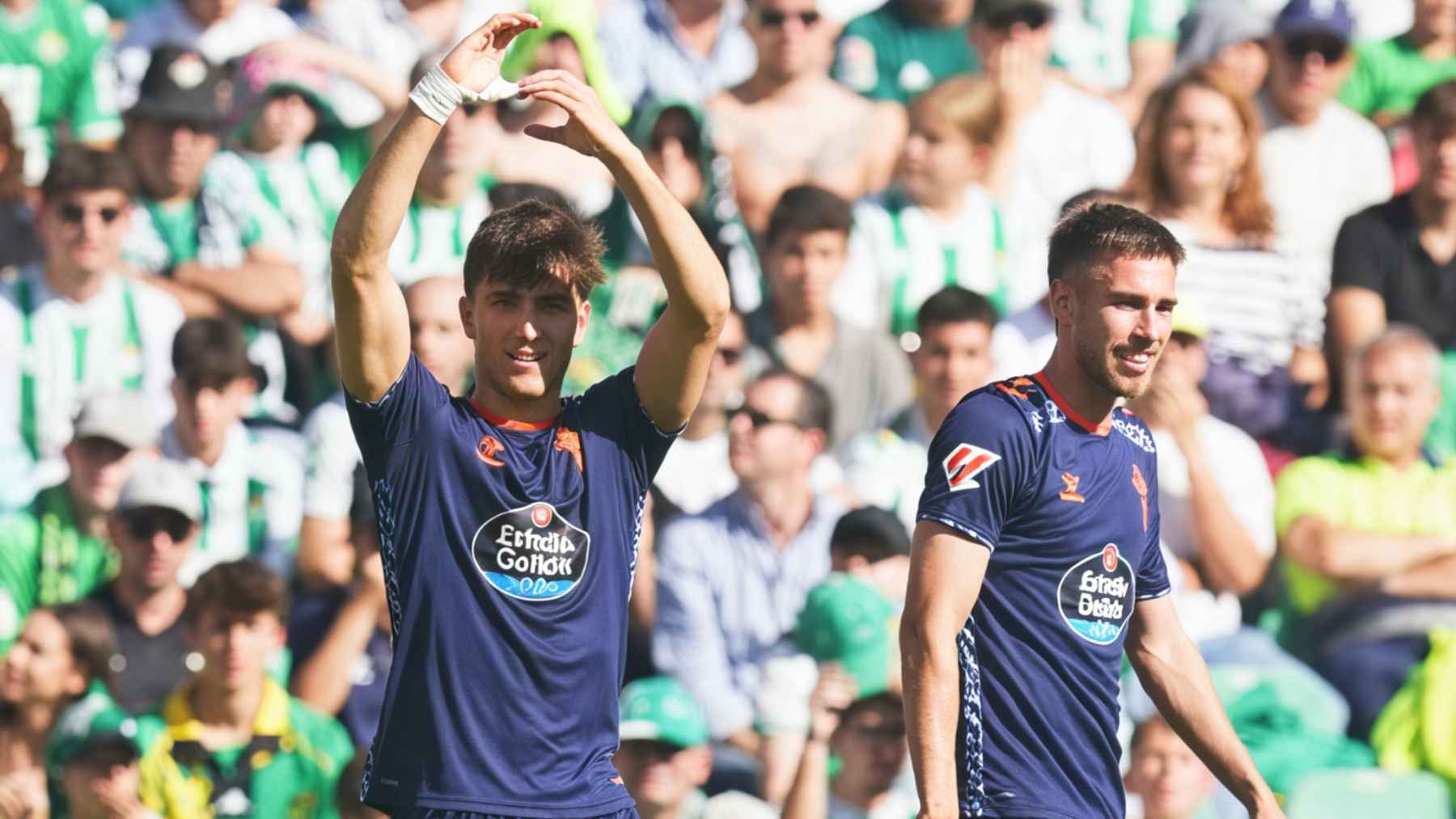 Gol de Javi Rodríguez en el Real Betis - Celta de Vigo | @RCCelta
