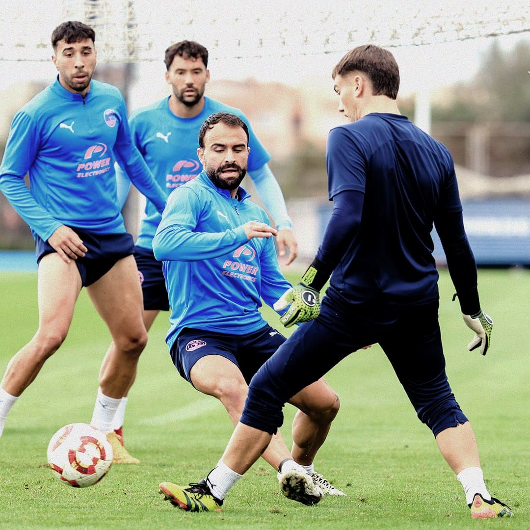 La UD Ibiza en una sesión de entrenamiento