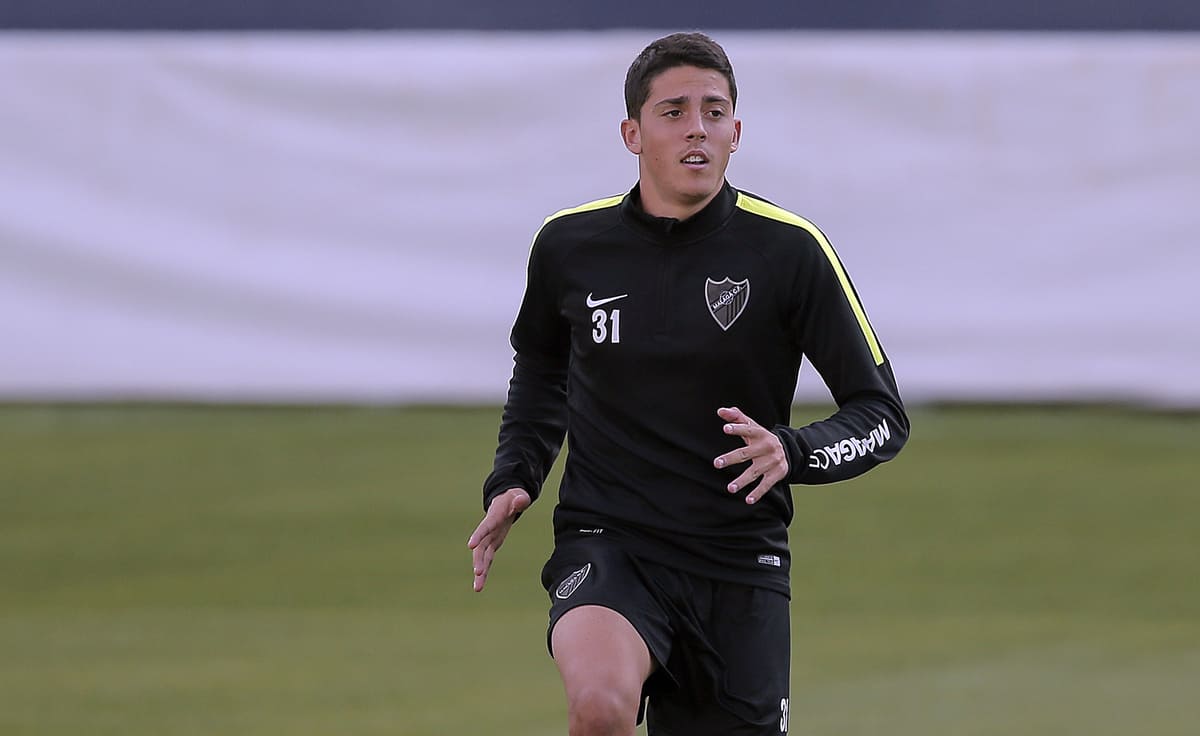 Pablo Fornals en un entrenamiento con el Málaga CF