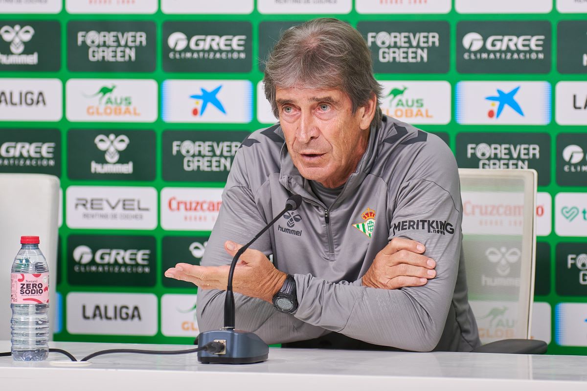 Manuel Pellegrini en la rueda de prensa previa al Valencia CF - Real Betis | Salvador López Medina para El MIRA
