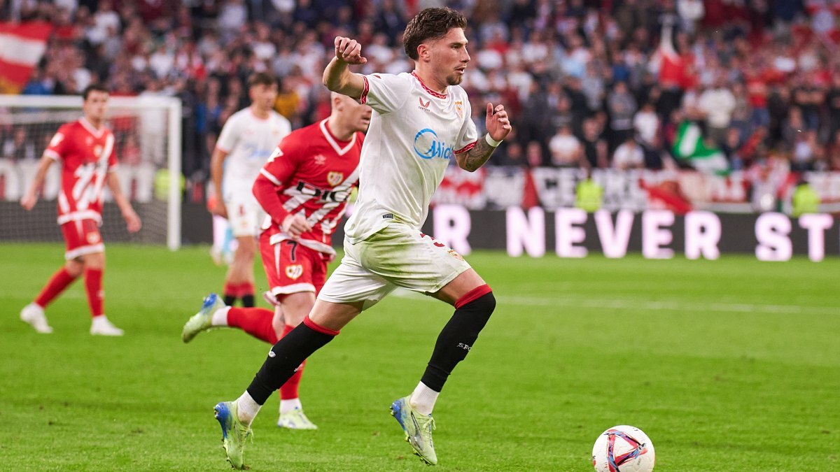 José Ángel Carmona en el Sevilla FC - Rayo Vallecano | Salvador López Medina para El MIRA