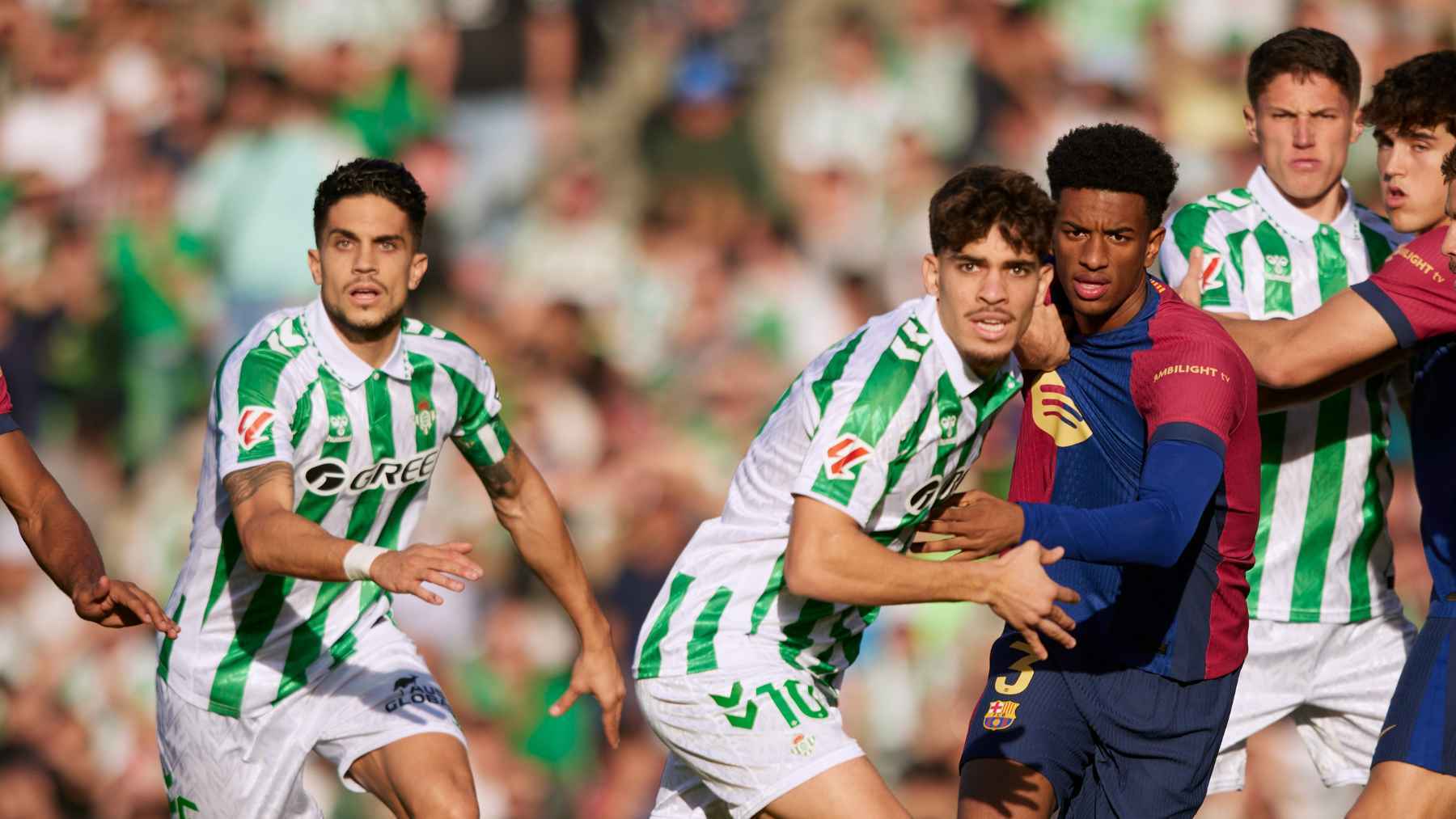 Bartra, Abde y Balde en el Real Betis - FC Barcelona | @RealBetis