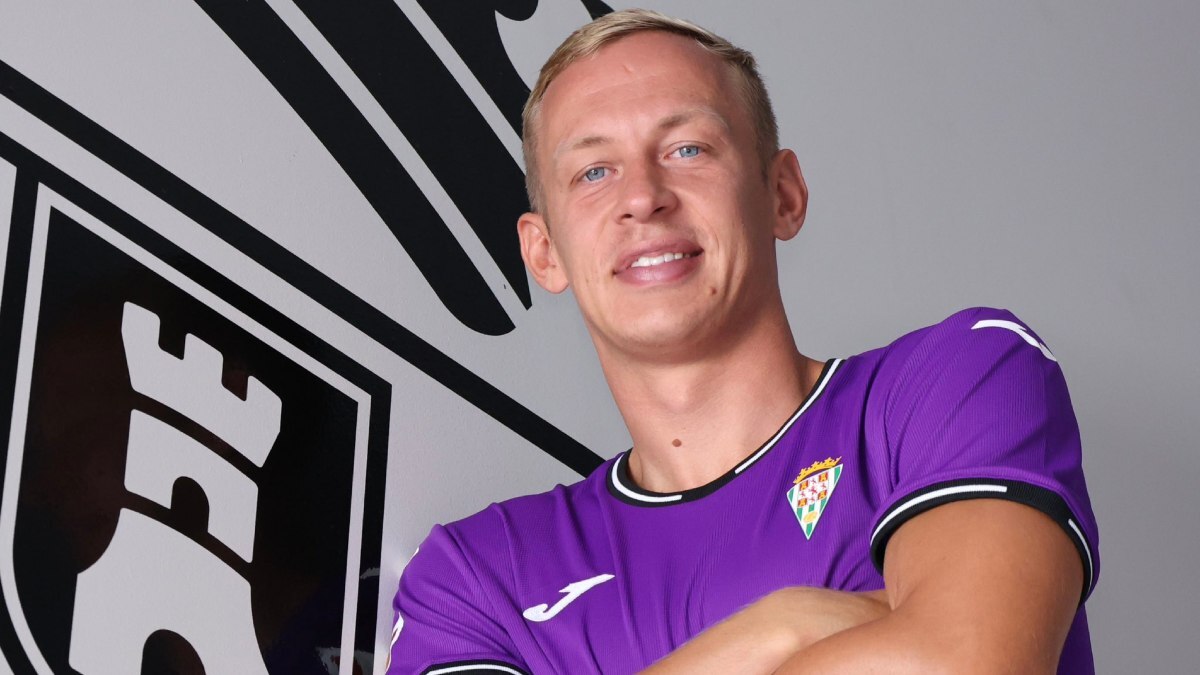 Nikolay Obolskiy, delantero del Córdoba CF que podría salir del club | CCF
