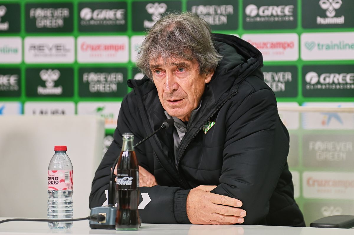 Manuel Pellegrini en la rueda de prensa previa al Real Valladolid - Real Betis | Salvador López Medina para El MIRA
