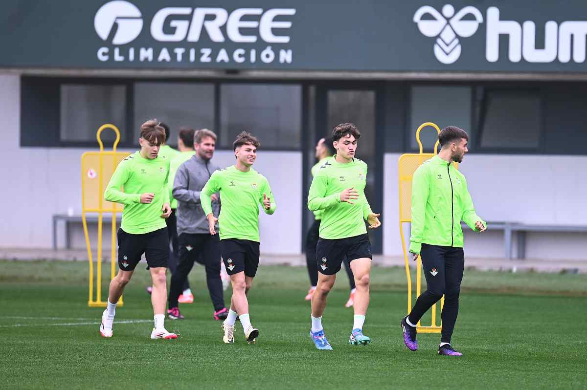 Entrenamiento del Real Betis previo al RCD Mallorca | Salvador López Medina para El MIRA
