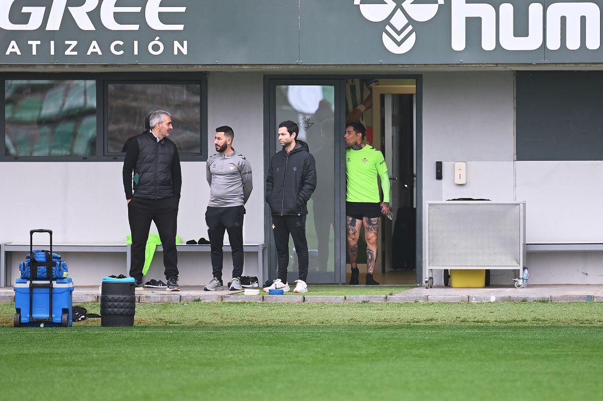 Chimy Ávila en el entrenamiento del Real Betis previo al RCD Mallorca | Salvador López Medina para El MIRA