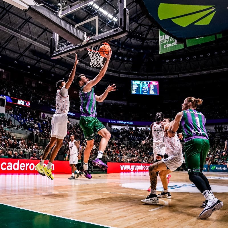 Unicaja Baloncesto 91-73 Manisa Basket