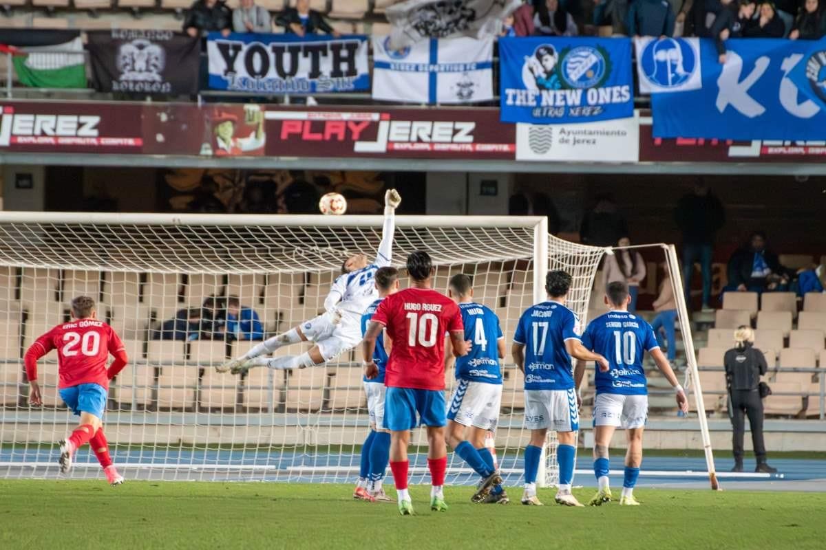 Xerez Deportivo contra el Estepona 2024/2025 | xerezdfc.com J.M. Partida